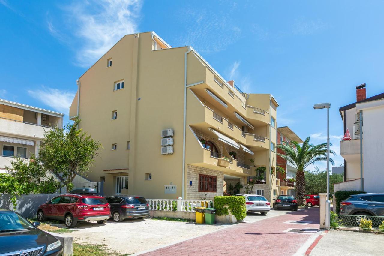 Luxury Apartments Luna Tučepi Buitenkant foto