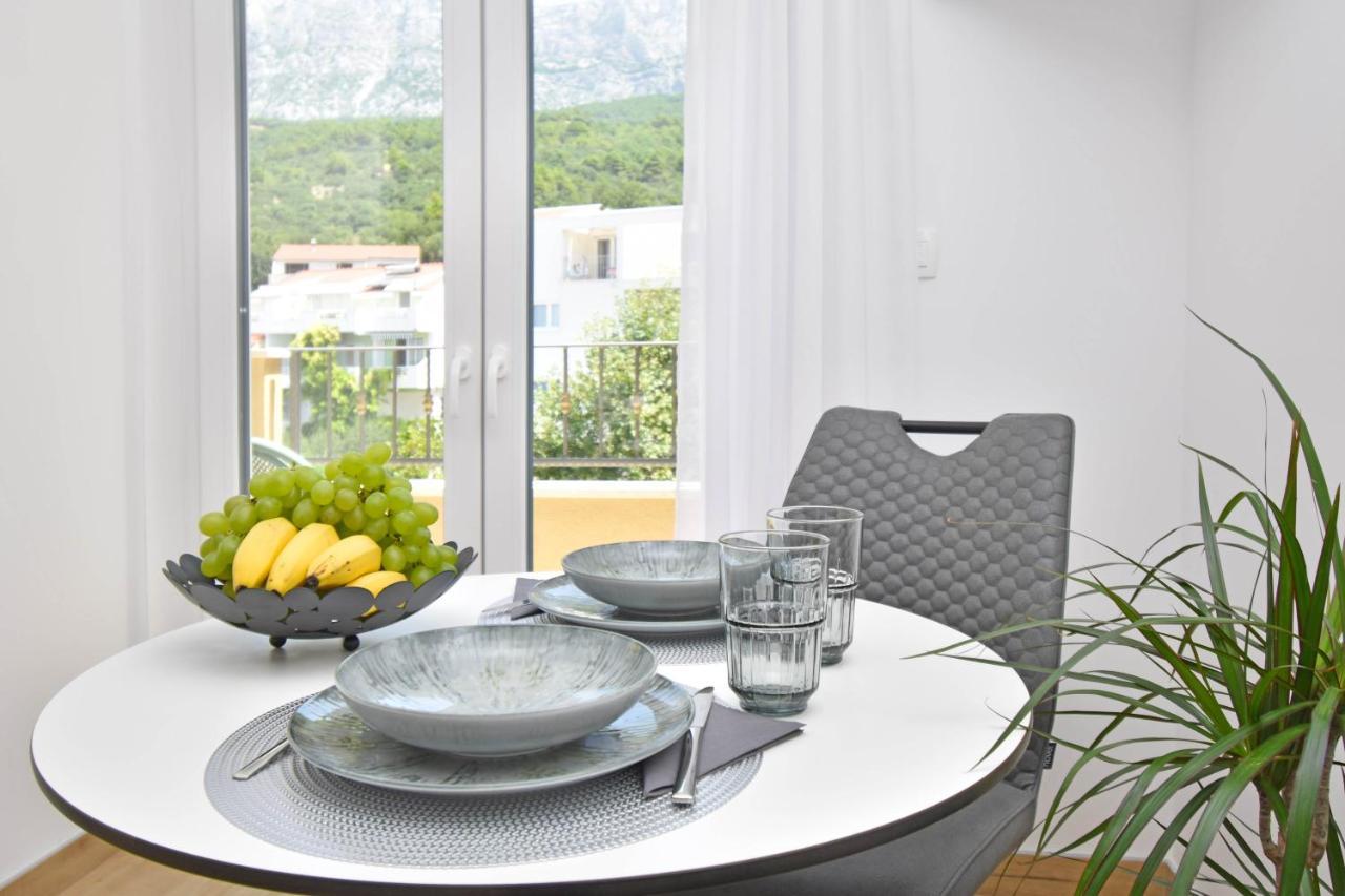 Luxury Apartments Luna Tučepi Buitenkant foto