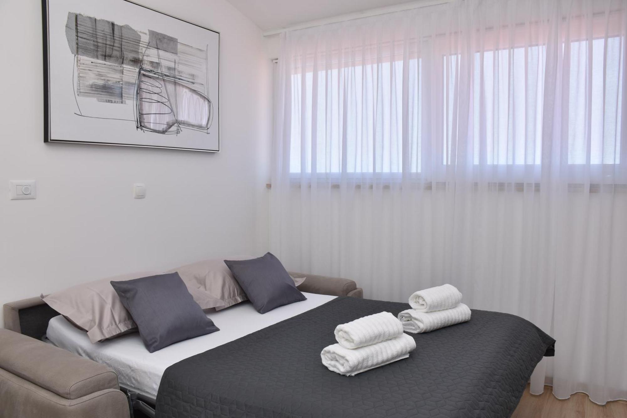 Luxury Apartments Luna Tučepi Buitenkant foto