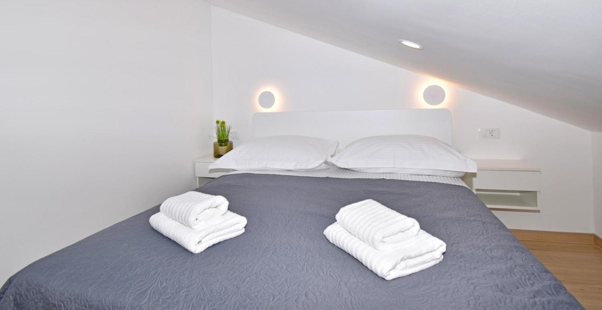 Luxury Apartments Luna Tučepi Buitenkant foto